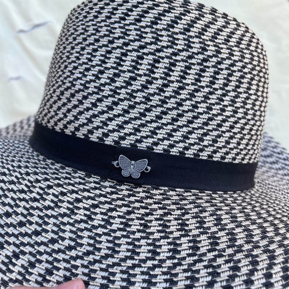 Kallina Sun Hat - Picture 2 of 7